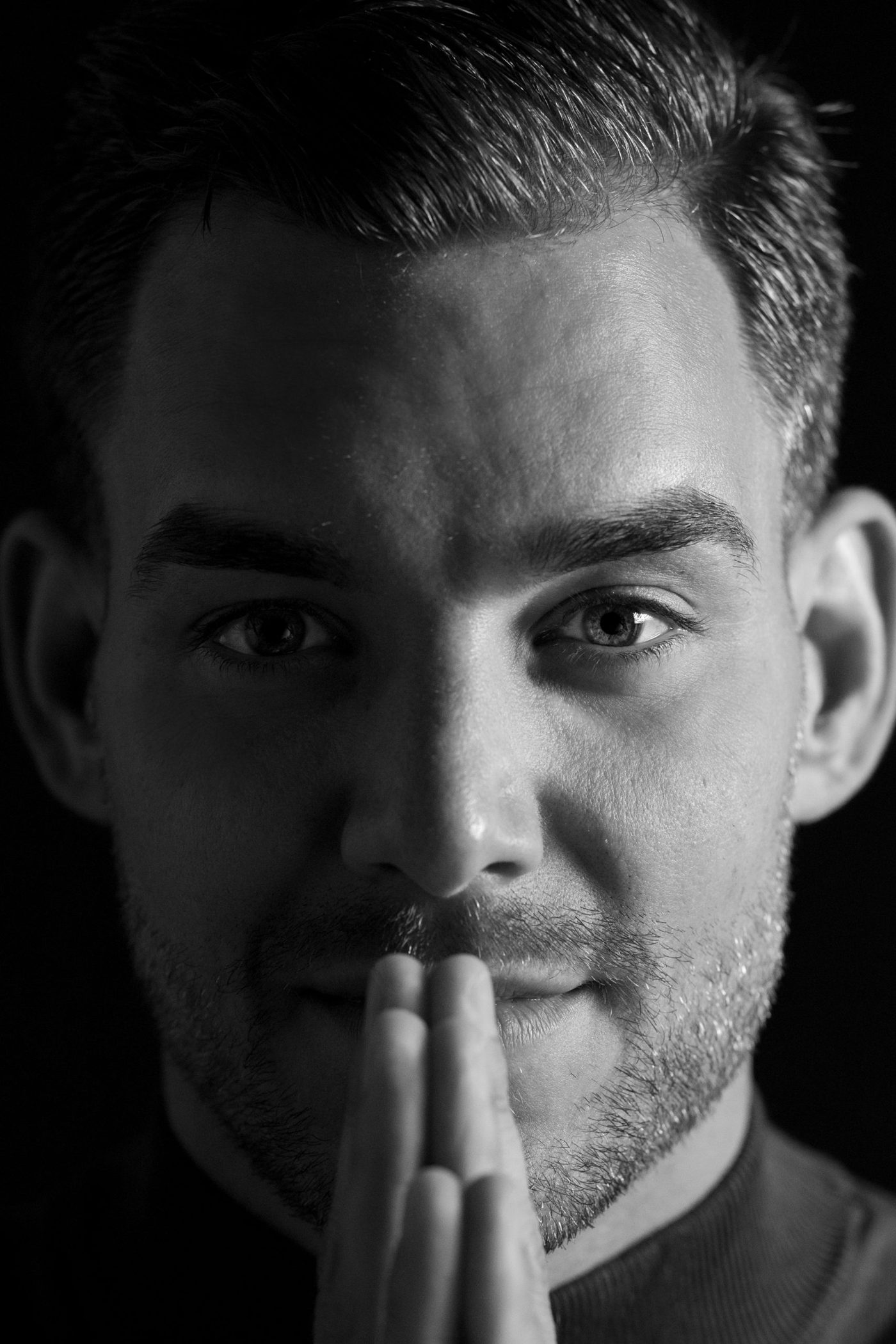 Mark Schadenberg, portret